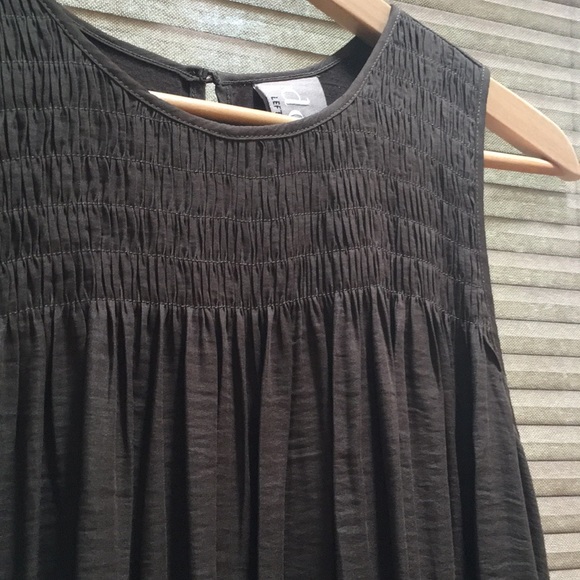 Anthropologie Sleeveless Runched Tank - Picture 2 of 4
